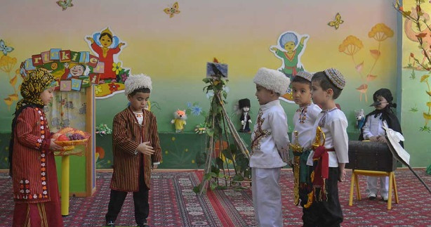 «Çaga – durmuşyň güli!»