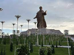 Türkmenistanyň Halk Maslahatynyň Başlygy 2030-njy ýyla çenli zähmet bazaryny ösdürmek Konsepsiýasyny işläp düzmegi teklip etdi