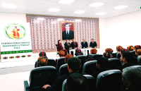 Akyldar şahyryň döredijilik mirasy-türkmen ýaşlary üçin terbiýe mekdebi