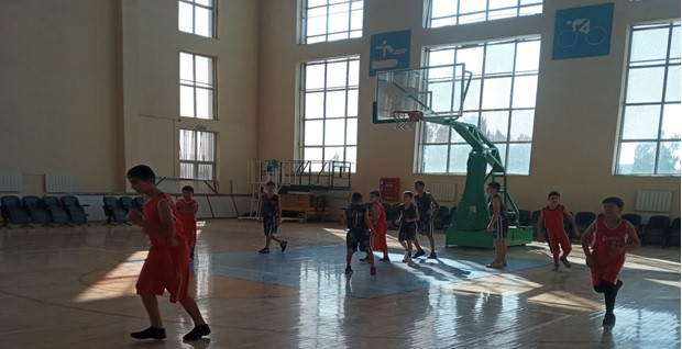 Çärjew etrabynyň 1-nji sport mekdebinde «Sport-kämillige badalga» atly sportuň basketbol görnüşi boýunça sport bäsleşigi geçirildi.