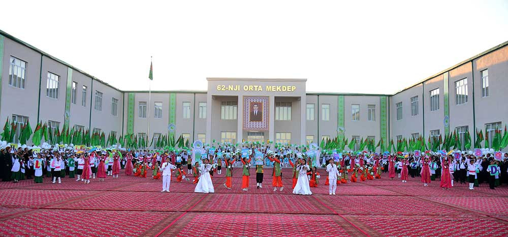 Döwrümize joşgun, ýylymyza şan eçildi